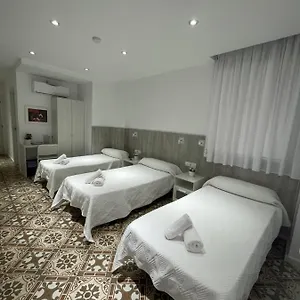 Nova Casa de hóspedes Barcelona